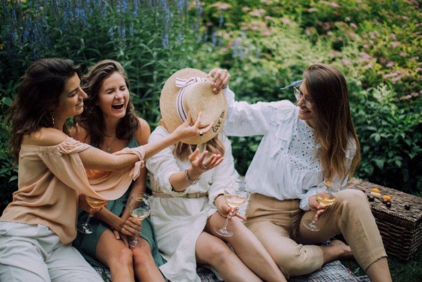 Në miqësi zgjidhni drejtësinë, lehtësinë lëreni për gjërat që blini 3 ne miqesi zgjidhni drejtesine lehtesine lereni per gjerat qe blini 68f34d3503aed