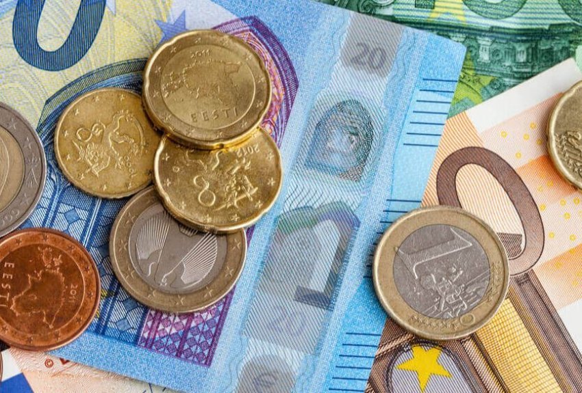 ne qershor euroja ra ne nivelin me te ulet historik prej 981 lekesh 68dd9f8310732