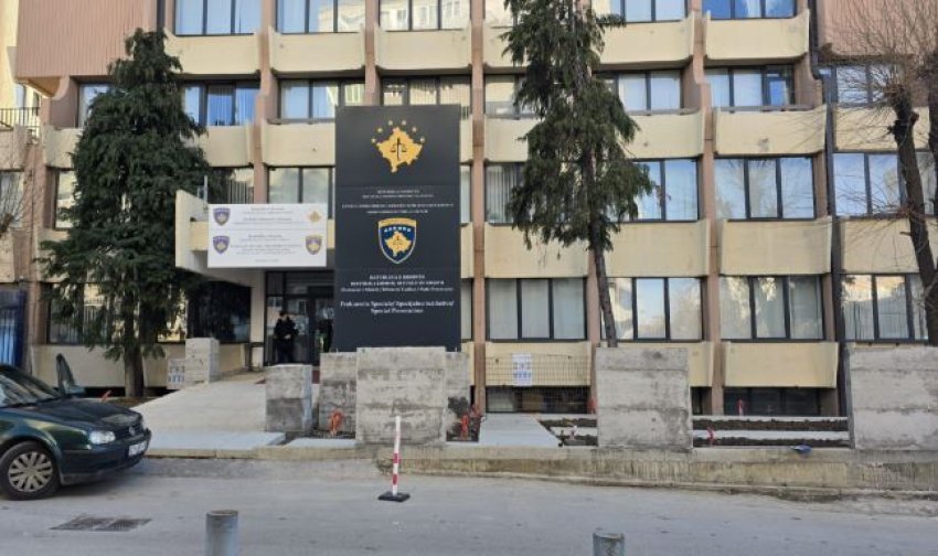 Prokuroria Speciale bastisje në 9 lokacione në Zubin Potok dhe Zveçan 2 prokuroria speciale bastisje ne 9 lokacione ne zubin potok dhe zvecan 68f4798006e4a