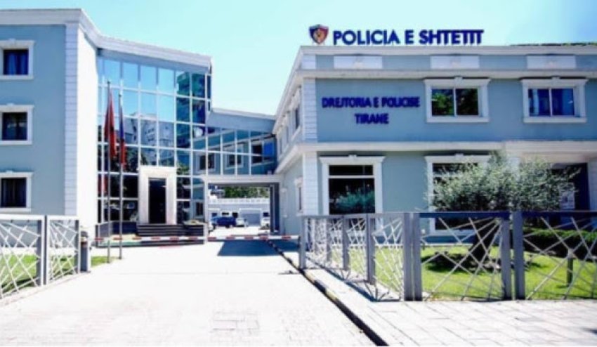 protesta ne mbeshtetje te uck se policia e shqiprise plan masash bllokohet qarkullimi te bulevardi i ri 68f22a750f07a