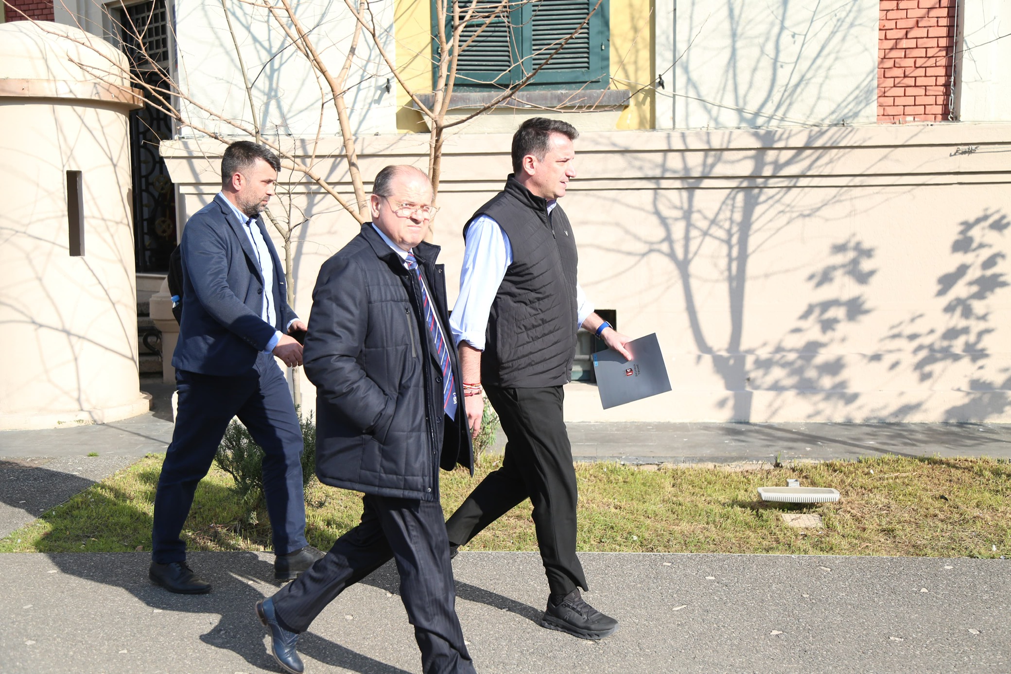 reagimi i veliajt pas shkarkimit jam me i forte se kurre ne beteje me te ligen 68dd18b3b83ab