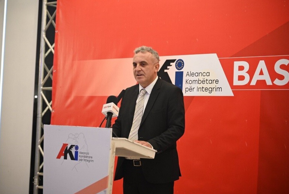 Rexhepi: Tetova ka nevojë për një fillim të ri pas katër viteve keqmenaxhim 2 rexhepi tetova ka nevoje per nje fillim te ri pas kater viteve