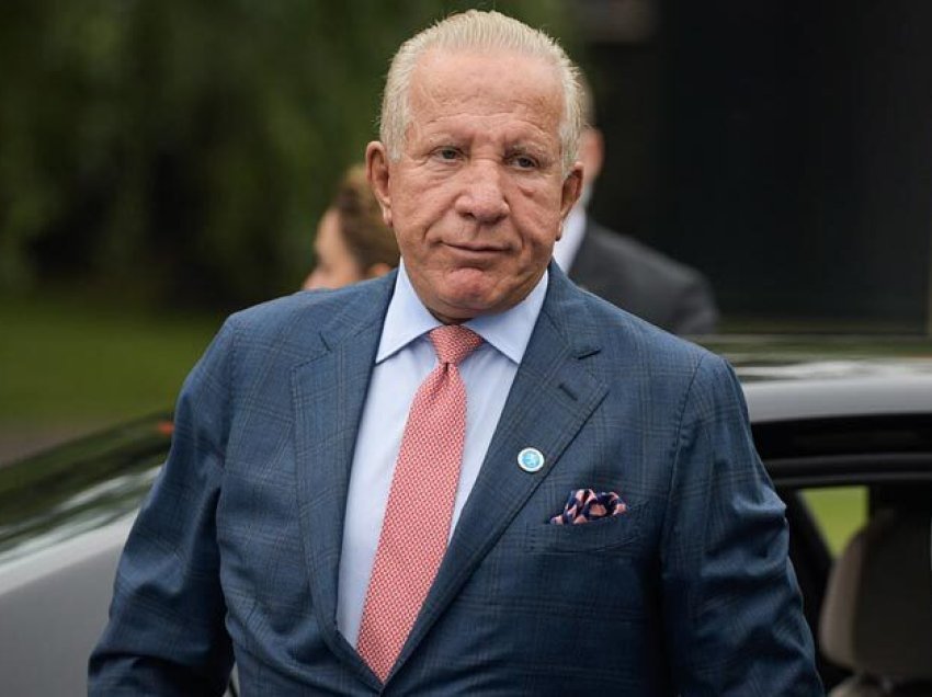 “Ruaji aksionet dhe kokën”, Bytyçi me mesazh të fortë për Behgjet Pacollin 3 ruaji aksionet dhe koken bytyci me mesazh te forte per behgjet pacollin 68fb49472d82a