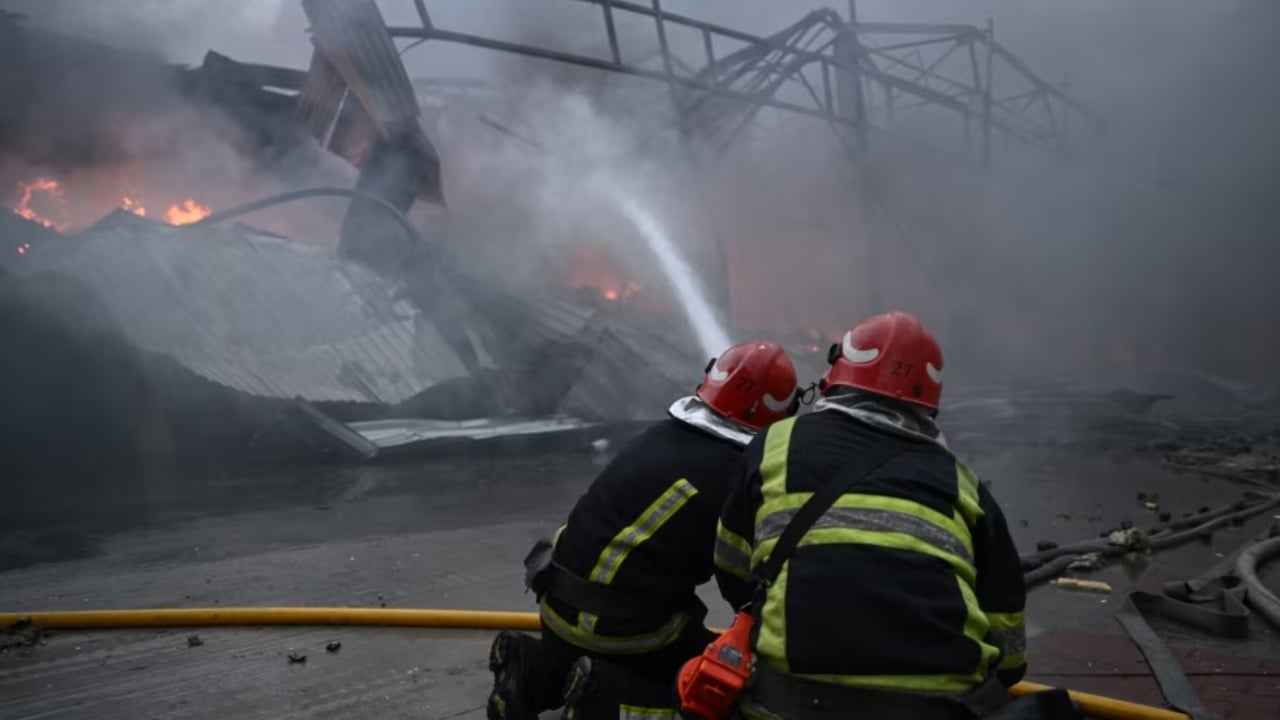 rusia vijon te bombardoje ukrainen nje i vdekur dhe dhjete te plagosur ne kiev 68fc9d861e4a6