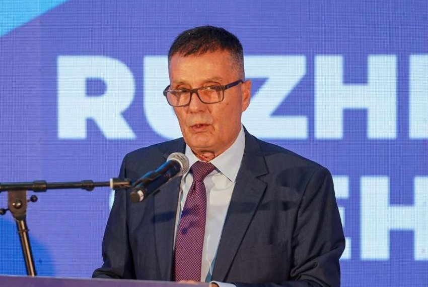 Shehu premton ndërtimin e palestrës moderne sportive në mandatin e dytë 2 shehu premton ndertimin e palestres moderne sportive ne mandatin e dyte 68e2b534414cd