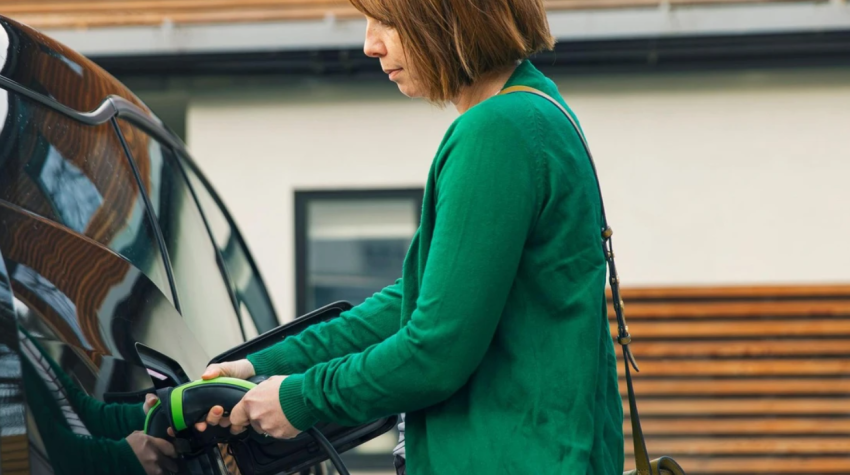 shitjet e veturave elektrike arriten rekord ne shtator ne mbreterine e bashkuar 68e291f624ca1