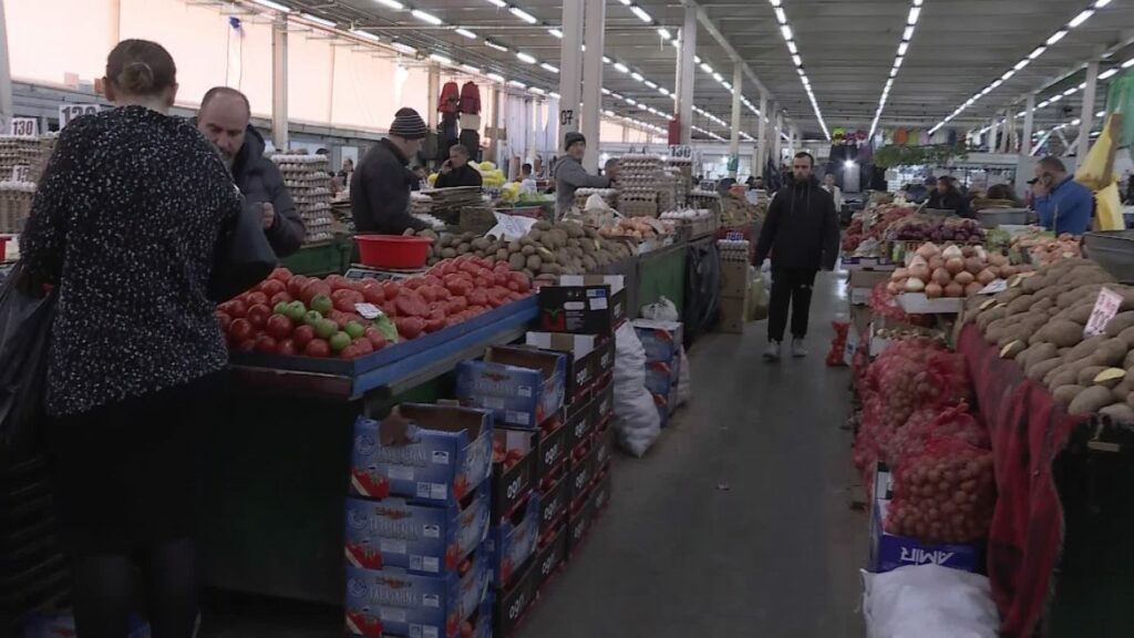 Shporta konsumatore 1000 euro, qytetarët s’i përballojnë çmimet në treg 3 shporta konsumatore 1000 euro qytetaret si perballojne cmimet ne treg 68e2729566737