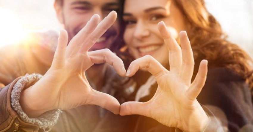 te mirat qe sjell te qenet i dashuruar 68deddf2ed3ab