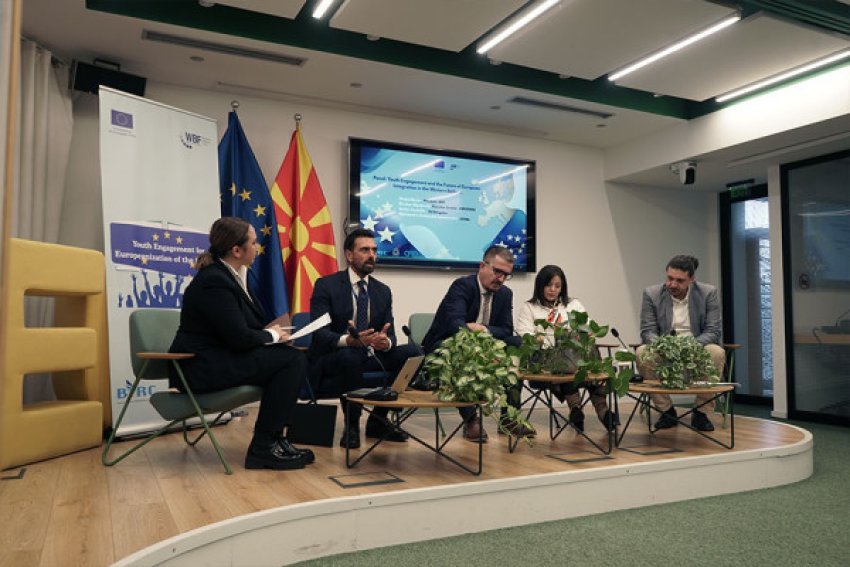 Të rinjtë nga Kosova, Maqedonia e Veriut dhe Mali i Zi kërkojnë më shumë zë në rrugën drejt BE-së 3 te rinjte nga kosova maqedonia e veriut dhe mali i zi kerkojne me shume ze ne rrugen drejt be se 6900eb957233c