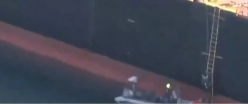 Ushtarë francezë bastisën një tanker rus - lundronte nën flamur të huaj, refuzoi të ndalonte 3 ushtare franceze bastisen nje tanker rus lundronte nen flamur te huaj refuzoi te ndalonte 68de657b78c28