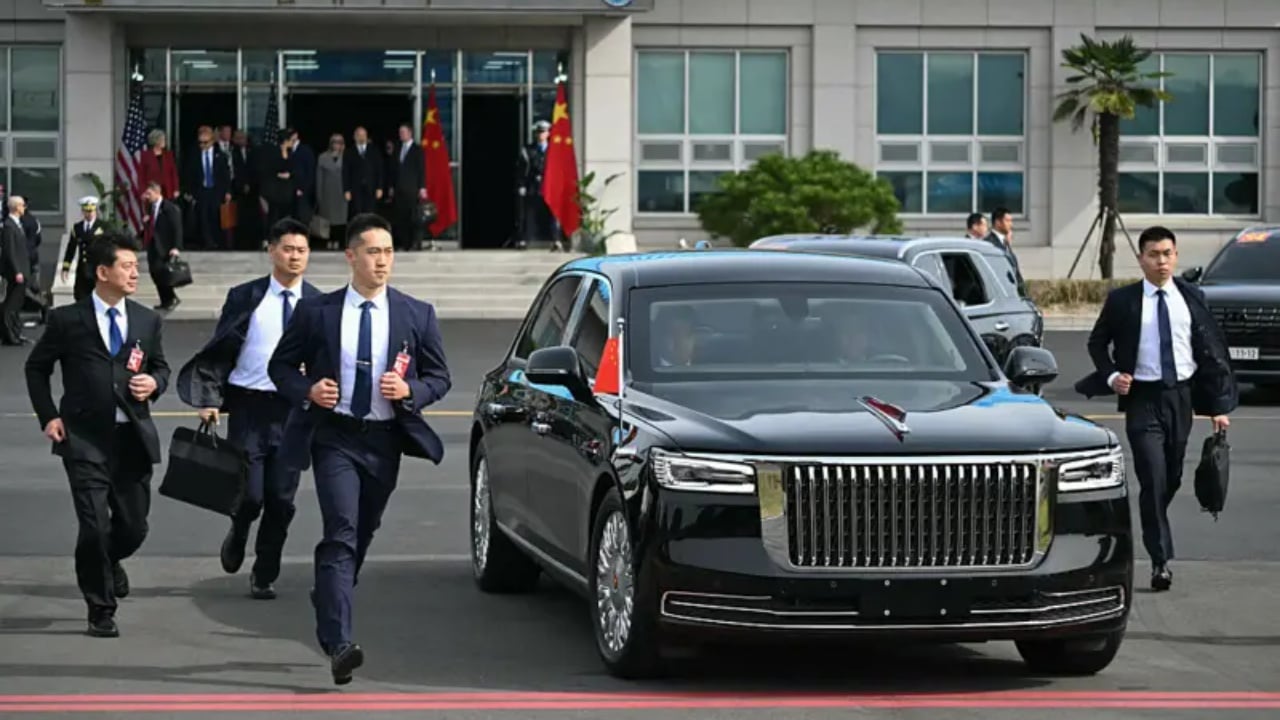 video muri njerezor i xi jinping trondit seulin rojat vrapojne per te mbrojtur liderin kinez 69036d4e973c8