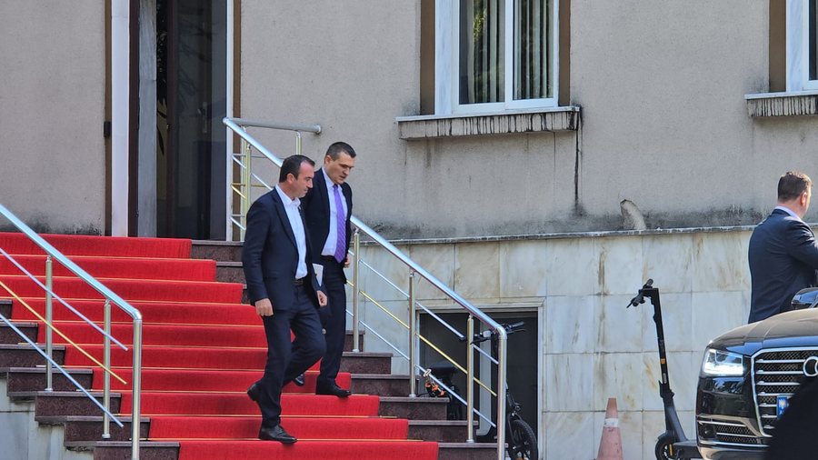 Vrasja e gjyqtarit, Presidenti zhvillon takime për masat që duhen marrë 3 vrasja e gjyqtarit presidenti zhvillon takime per masat qe duhen marre 68e8f632c9ca6