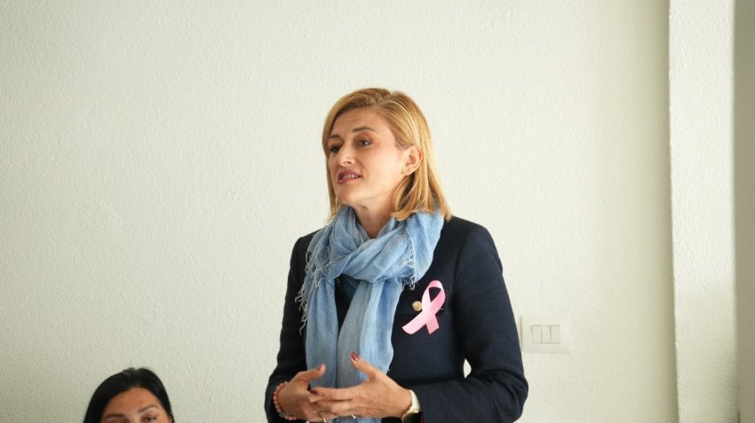 zemaj grushtoi qytetarin kusari lila thirrjet ne mbrojtje te dhunes fizike jane vete dhuna 68fbd5e077833