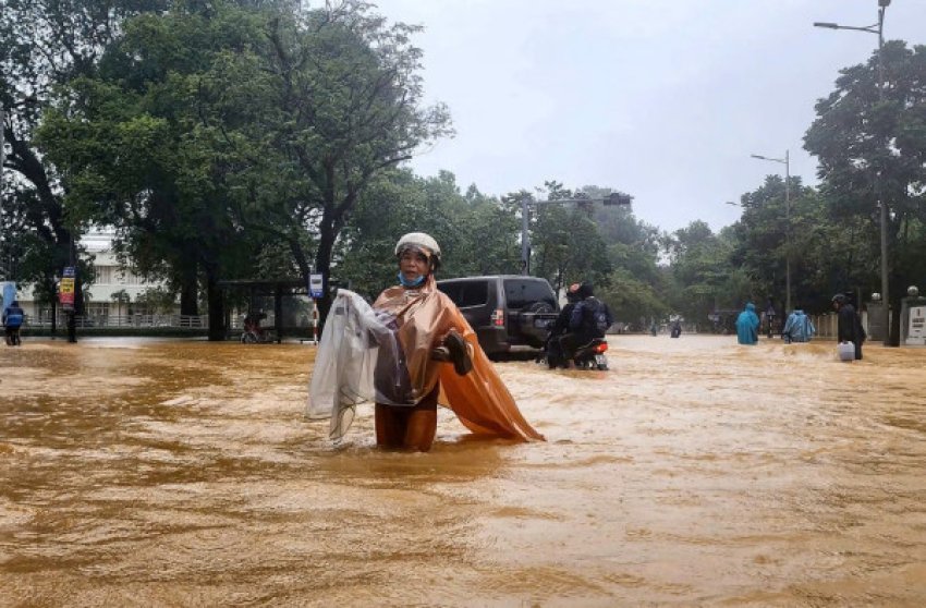 55 te vdekur 13 te zhdukur pas permbytjeve ne vietnam 692169b7233c0