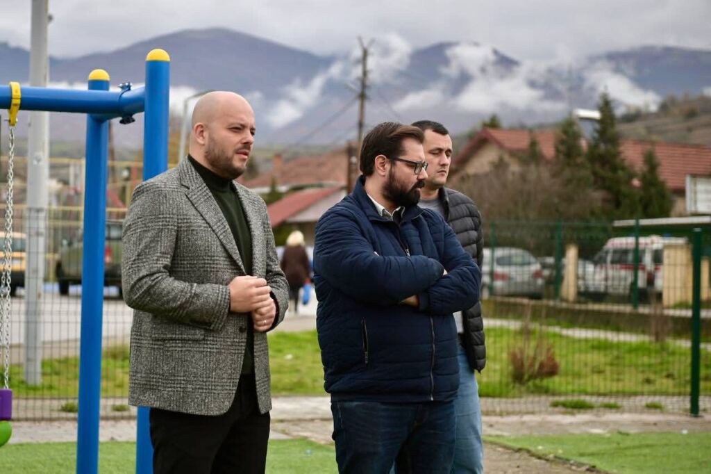 Kostovski hedh poshtë akuzat e BDI-së: Dita e Alfabetit Shqip është shënuar në çdo shkollë të komunës 2 FB IMG 1763818224013