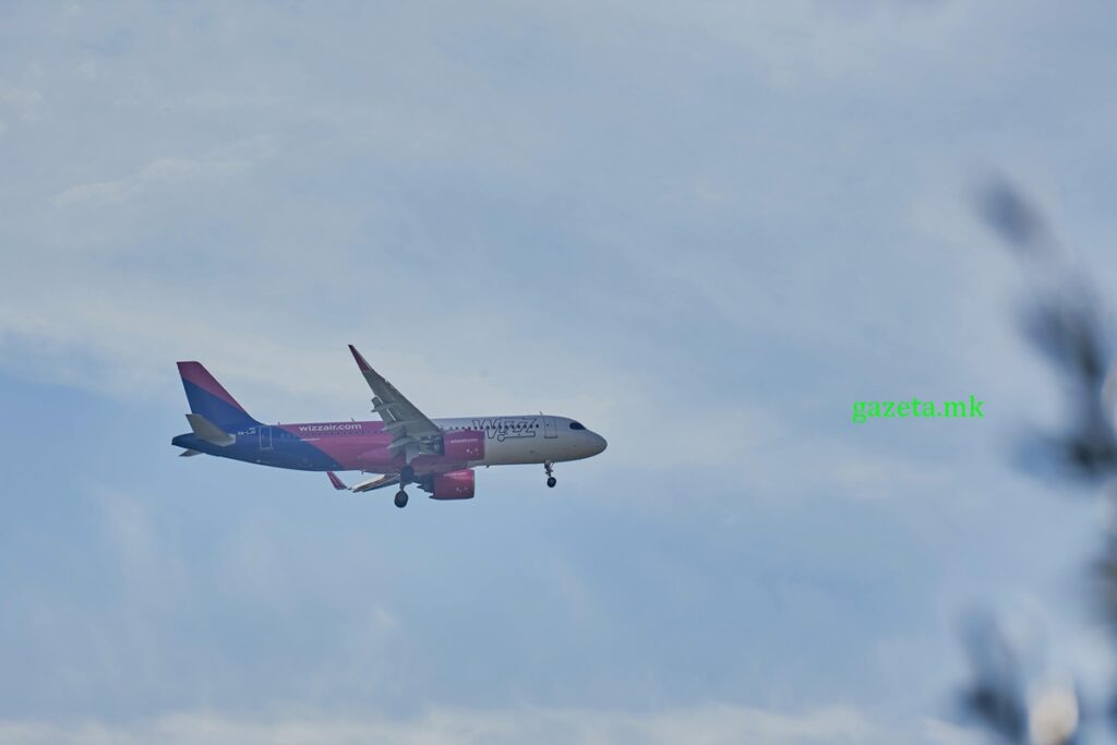 WIZZ AIR