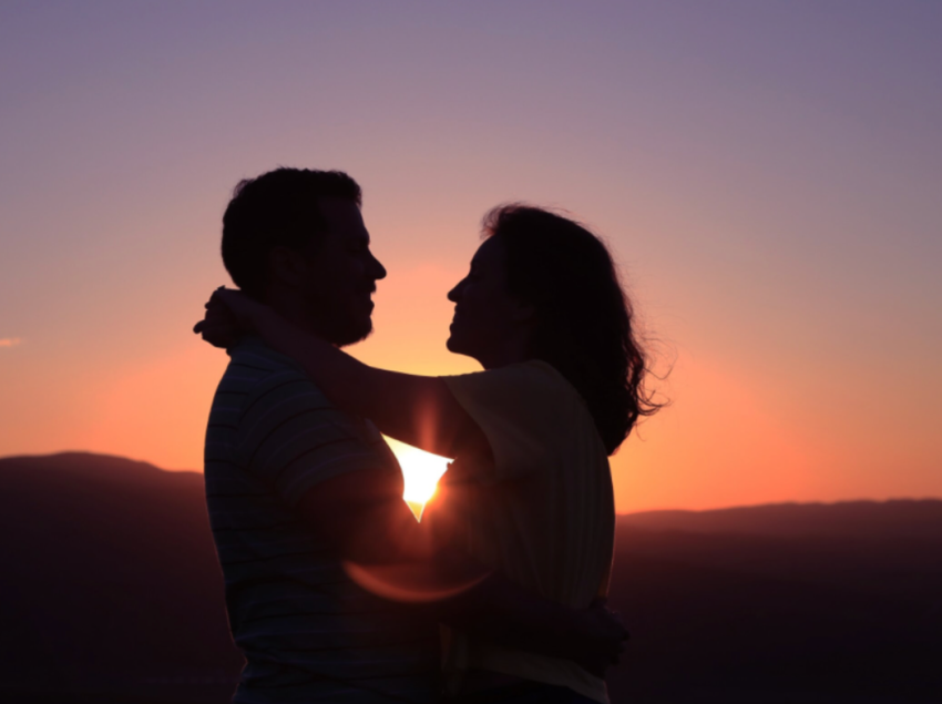 A përputhesh me personin që ke qejf? Zbuloje përmes këtyre shenjave 2 a perputhesh me personin qe ke qejf zbuloje permes ketyre shenjave 6924f5b25cec2