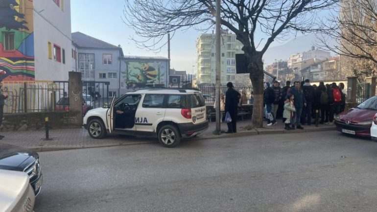 alarm per bombe ne dy shkolla te mesme te tetoves 691aead2d558f