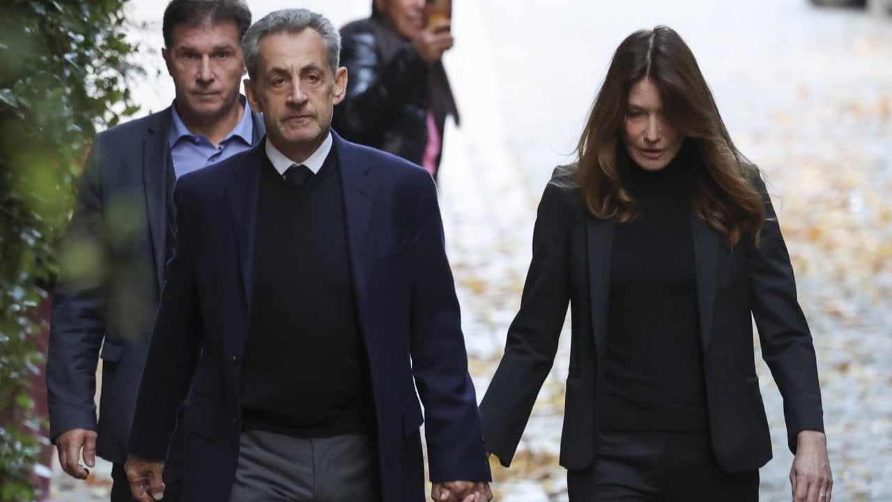 Apeloi vendimin, Gjykata franceze pritet të vendosë sot nëse Sarkozi do të dalë nga burgu 1 apeloi vendimin gjykata franceze pritet te vendose sot nese sarkozi do te dale nga burgu 6911b5862b5ca