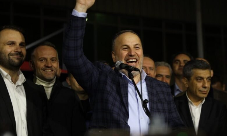 Azizi: Fitoren ia dedikoj shokëve të idealit 2 azizi fitoren ia dedikoj shokeve te idealit 69086eb7b2943