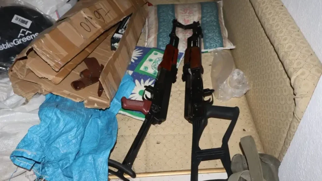 bastisje ne podmolje te ohrit gjenden droge arme dhe municion 69066012aed4a