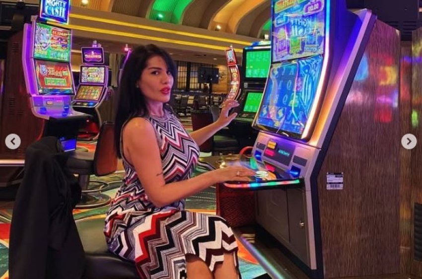 bixhoz kazino e stil ilnisa poston nga las vegas 69086532e146d