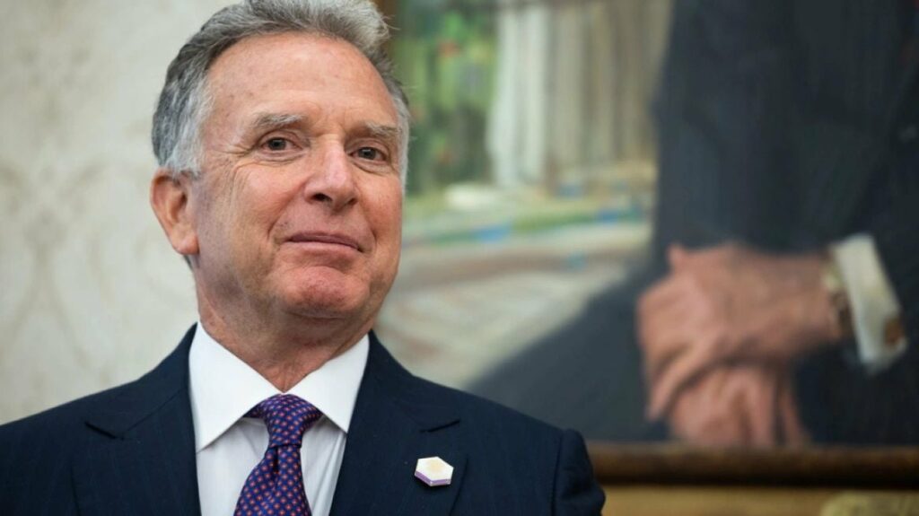 bloomberg publikon telefonaten mes te derguarit te shba se dhe keshilltarit te putin ja si i udhezoi witkoff ruset qe ti shisnin planin 28 pikesh trumpit 692640e645b74