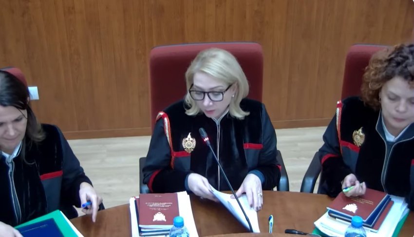 ceshtja veliaj ne kushtetuese kryetarja e gjykates holta zacaj komunikim me gazetaret sot pasdite 6908cc397abc4