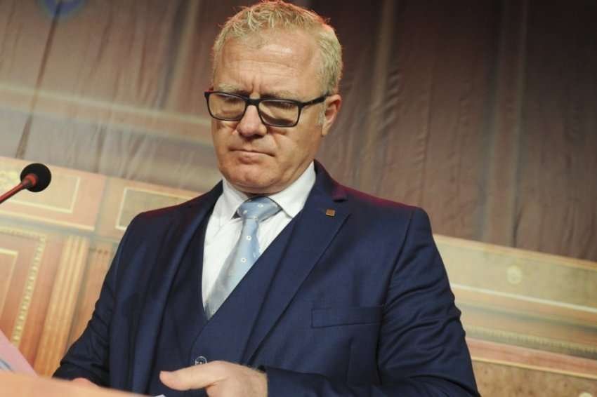 driton tali me reagim te forte dalin pamje qe e shfaqin vuciqin te armatosur ne sarajeve 69186660491c2