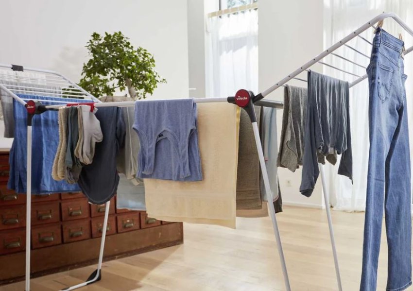 ekspertet paralajmerojne tharja e rrobave brenda dhomes sjell pasoja serioze per shendetin 692b8d31ce1b8