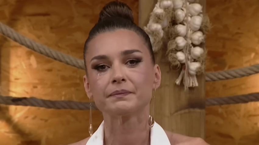 Elsa Lila zbulon se nga kush u bind për të hyrë në Ferma VIP 2 elsa lila zbulon se nga kush u bind per te hyre ne ferma vip 69064ed1acf45