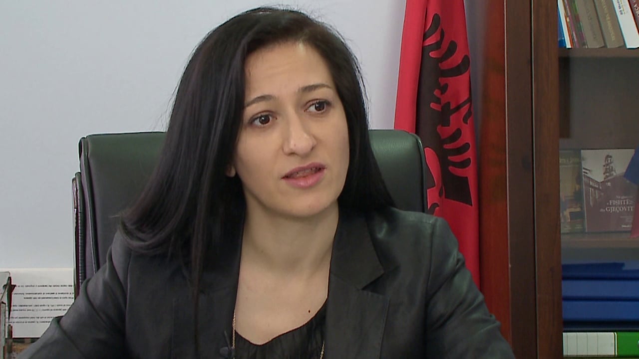 emerim pa gare ne krye te arsimit besniket e ministrave arta dollani mori drejtimin e arsimit parauniversitar pa konkurrence 6914e30307966