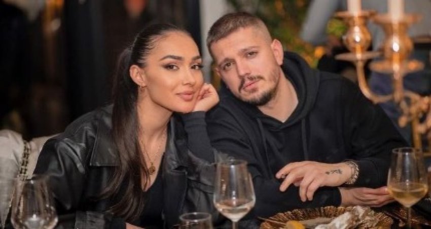 foli per divorcin e klea hutes dhe elgit dodes gazetari i njohur hidhet ne gjyq nga cifti 690f6d31981c8