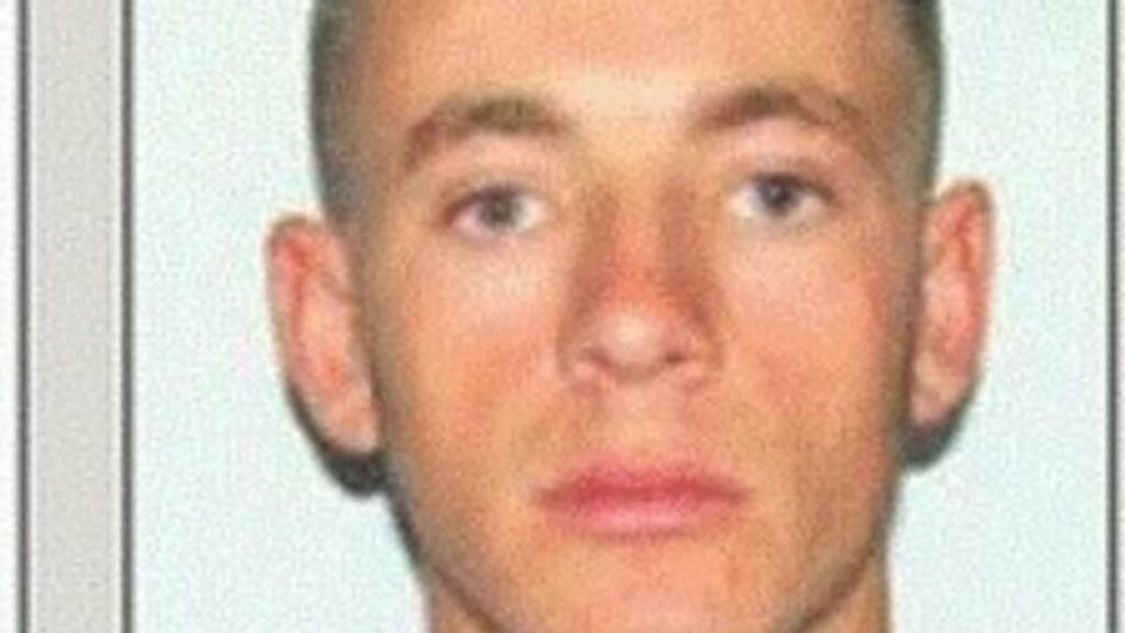 foto dyshohet se vrau me 6 plumba 36 vjecarin ky eshte djali i xhaxhait te viktimes 6906b6e690f98