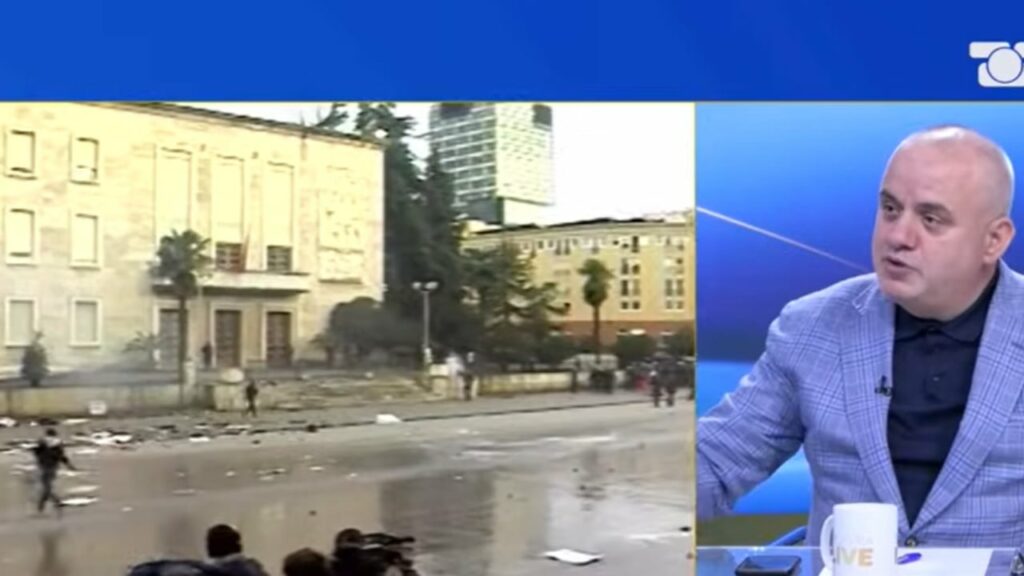 gjakos gjakos gazetari zbulon detaje tronditese nga audio pergjimi i 21 janarit 4 vrasjet jane bere ne 8 sekonda nga brenda kryeministrise u qellua 691de5444ae52