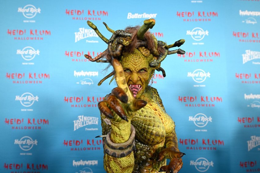 heidi klum nje meduze monstruoze ne festen vjetore te halloween it 69066af1e4469