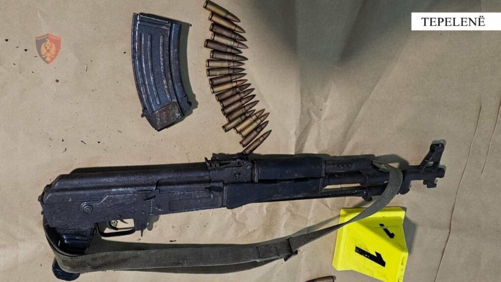 kercenoi me arme zjarri nje person dhe me pas u largua arrestohet 42 vjecari i shpallur ne kerkim 69109a241e9a8