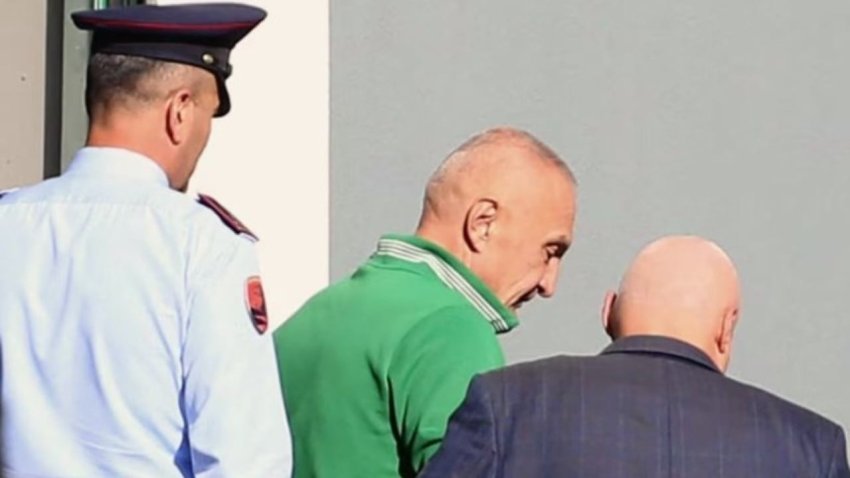 Kërkoi përjashtimin e gjyqtarit Ilir Panda nga çështja e tij, Gjykata e Lartë rrëzon kërkesën e ish-presidentit Ilir Meta 2 kerkoi perjashtimin e gjyqtarit ilir panda nga ceshtja e tij gjykata e larte rrezon kerkesen e ish presidentit ilir meta 692184595268d