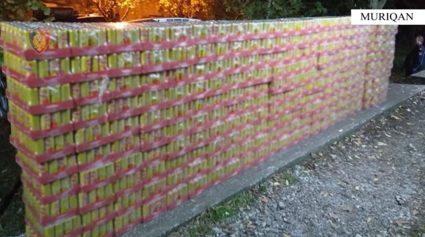 kontrabande mallrash nga mali i zi arrestohet 46 vjecari nen procedim edhe kontrolloret lejuan kalimin e 6919b774b6b7b