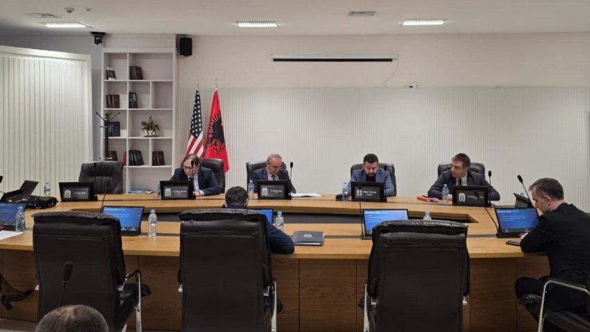 kryesuesi i kpkse mban konference per media sot ne ora 1400 692595610af65