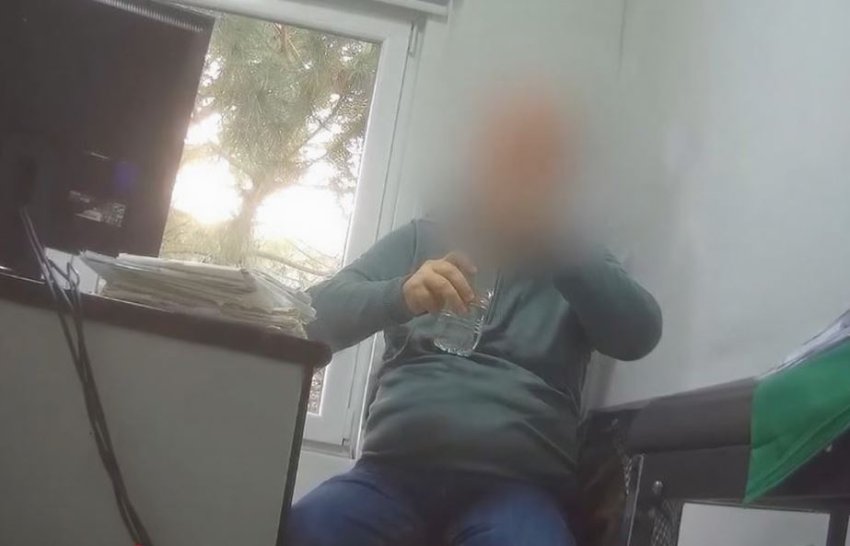 ma heq trurin ti kam qejf b mjeku ngacmon seksualisht pacienten kujdes18 690bc3953894e