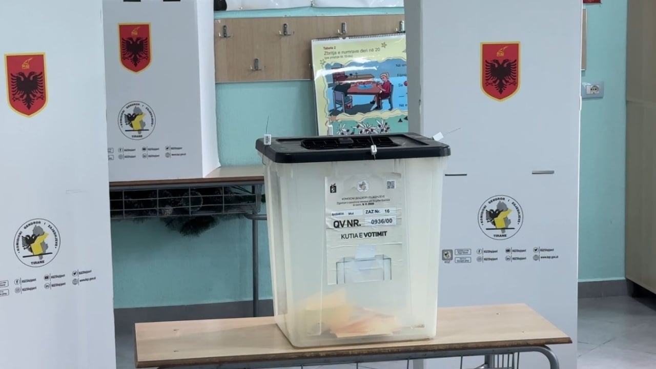 Mbi 26 mijë qytetarë me të drejtë vote, nis rregullisht procesi i votimit në Bashkinë e Matit 1 mbi 26 mije qytetare me te drejte vote nis rregullisht procesi i votimit ne bashkine e matit 691045c3926cc