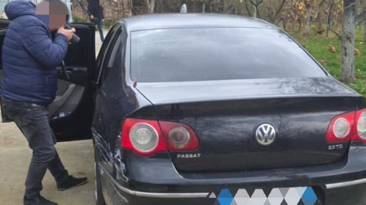 me shantazhoi dhe kreu marredhenie seksuale me dhune arrestohet efektivi i policise ne diber pas denoncimit te se rese 692b4c8348784