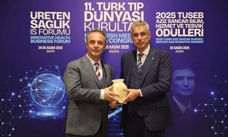 ministri turk i shendetesise takohet me homologun e tij te maqedonise se veriut 6926c134c1ffe