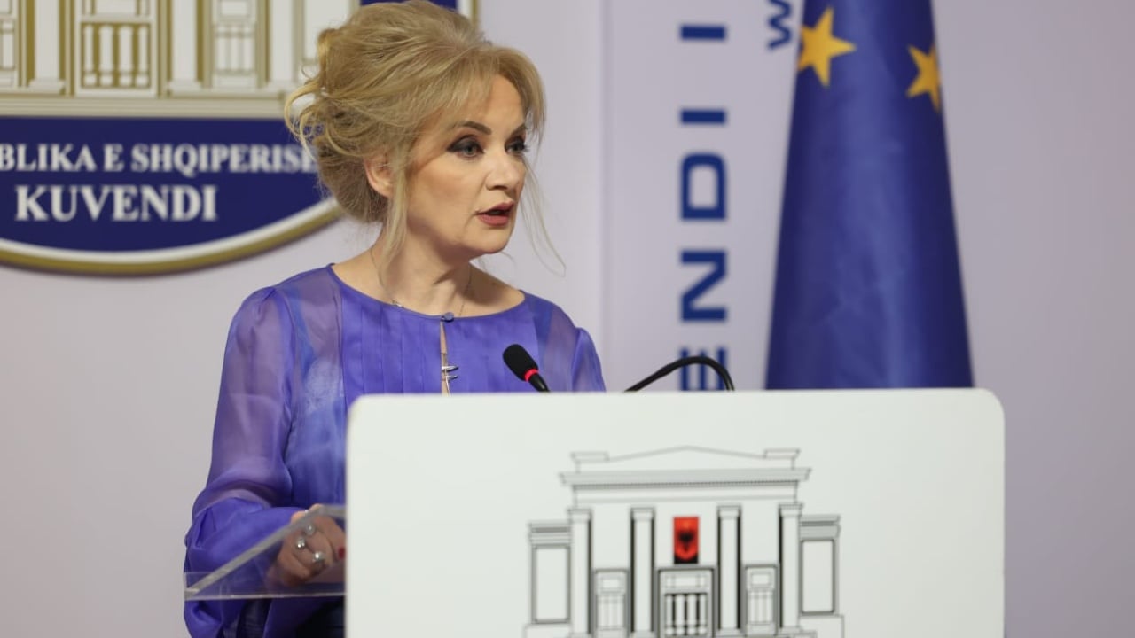 miratimi i ligjit per barazine gjinore ne kuvend deputetja e ps se reforma te thella ligjore 690df7244fce5