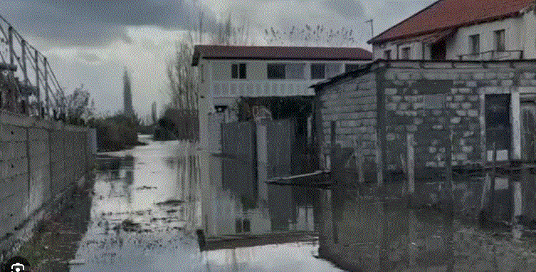 moti i keq ne qarkun e lezhes reshjet krijojne veshtiresi ne tre bashki 6921c2d6e2ec7