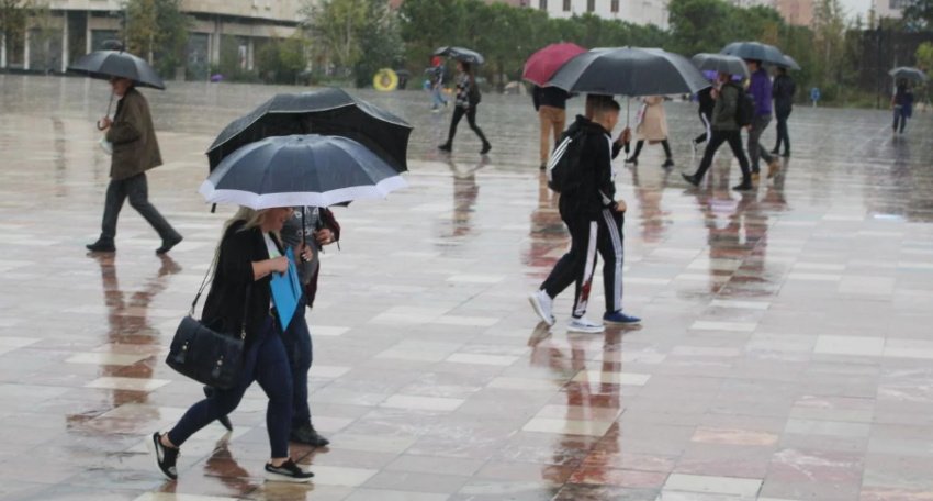 Moti i paqëndrueshëm dhe reshje shiu 3 moti i paqendrueshem dhe reshje shiu 69085bb679111