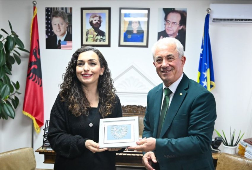 osmani viziton dragashin sharri ka tradite e bukuri te jashtezakonshme 692b4be080a85