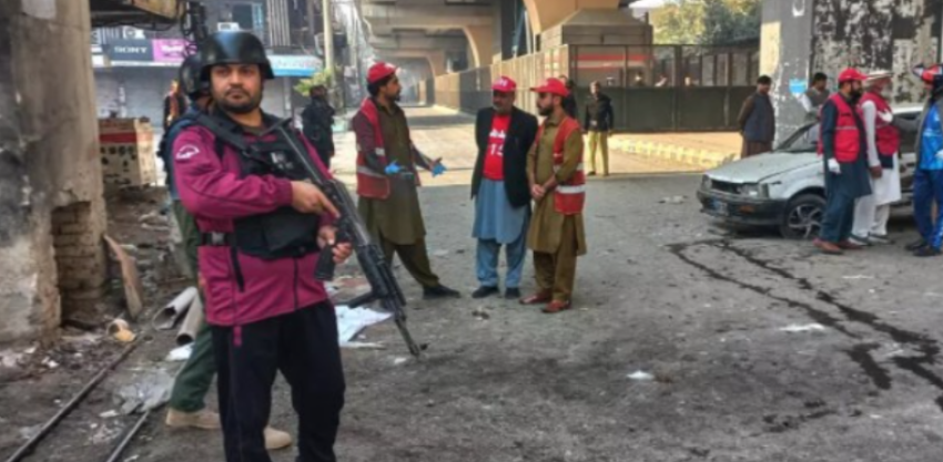 Pakistani kryen sulme ndaj Afganistanit, humbin jetën 9 fëmijë dhe një grua 3 pakistani kryen sulme ndaj afganistanit humbin jeten 9 femije dhe nje grua 6926231b55167