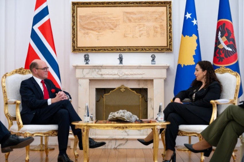 presidentja osmani pranon letrat e kredenciale nga ambasadori i norvegjise 691d9041234d8